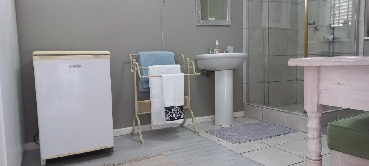 Peony Luxury Room Stellenbosch Eksteriør billede